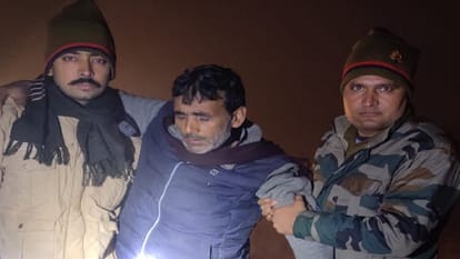 Rampur encounter: Police encounter with cow smuggler in Rampur, shot in the leg
