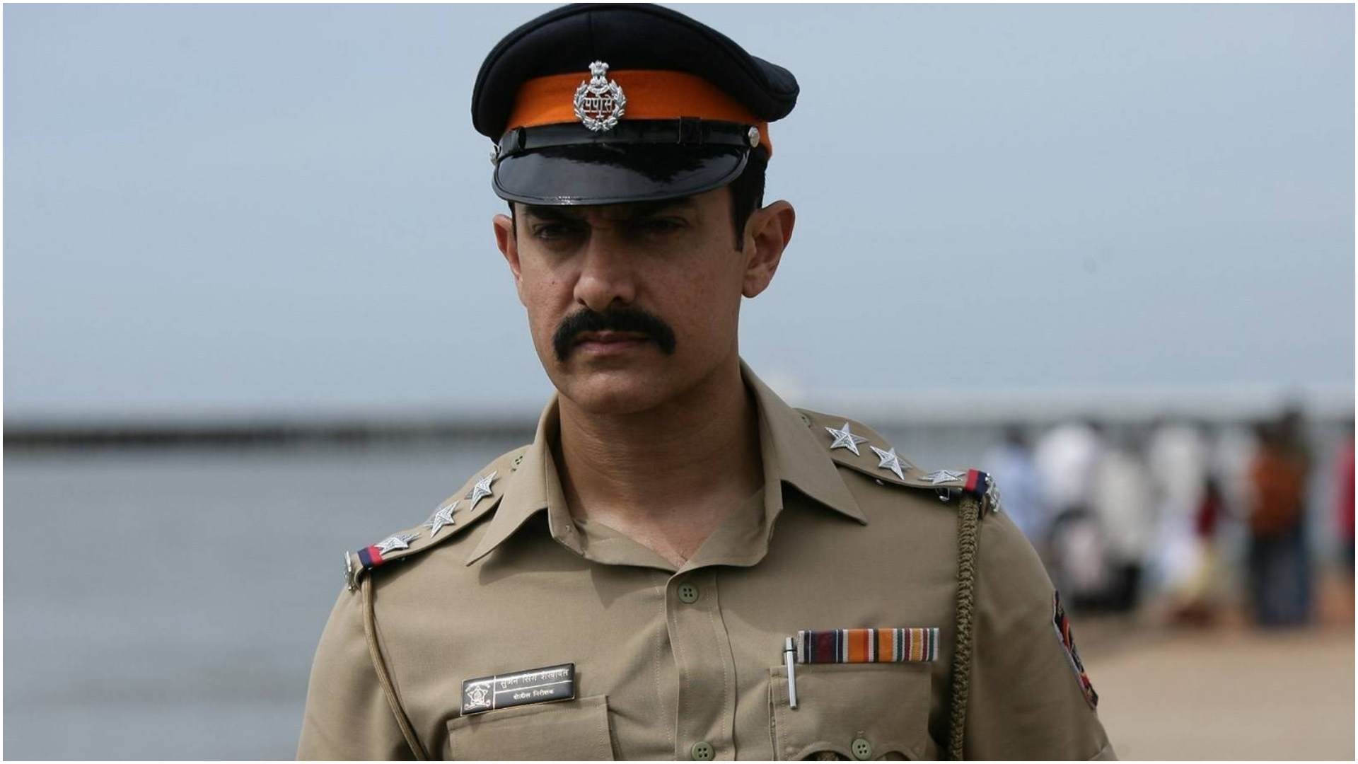 Stars Have Shown Dominance in Police Uniform Aamir Khan Salman Khan Ajay Devgn Ranveer Singh