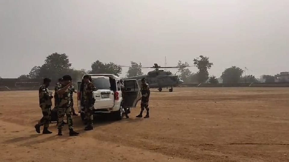 बीएसएफ आईजी और कांकेर एसपी की हुई बैठक