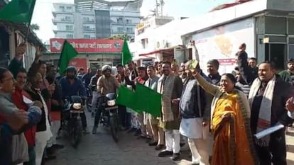 Uttarakhand: लोस चुनाव की रणनीति के लिए भाजपा ने विस्तारकों को मोर्चे पर उतारा, हरी झंडी दिखा कर किया रवाना Mission 2024 BJP fielded expansionists for its election strategy