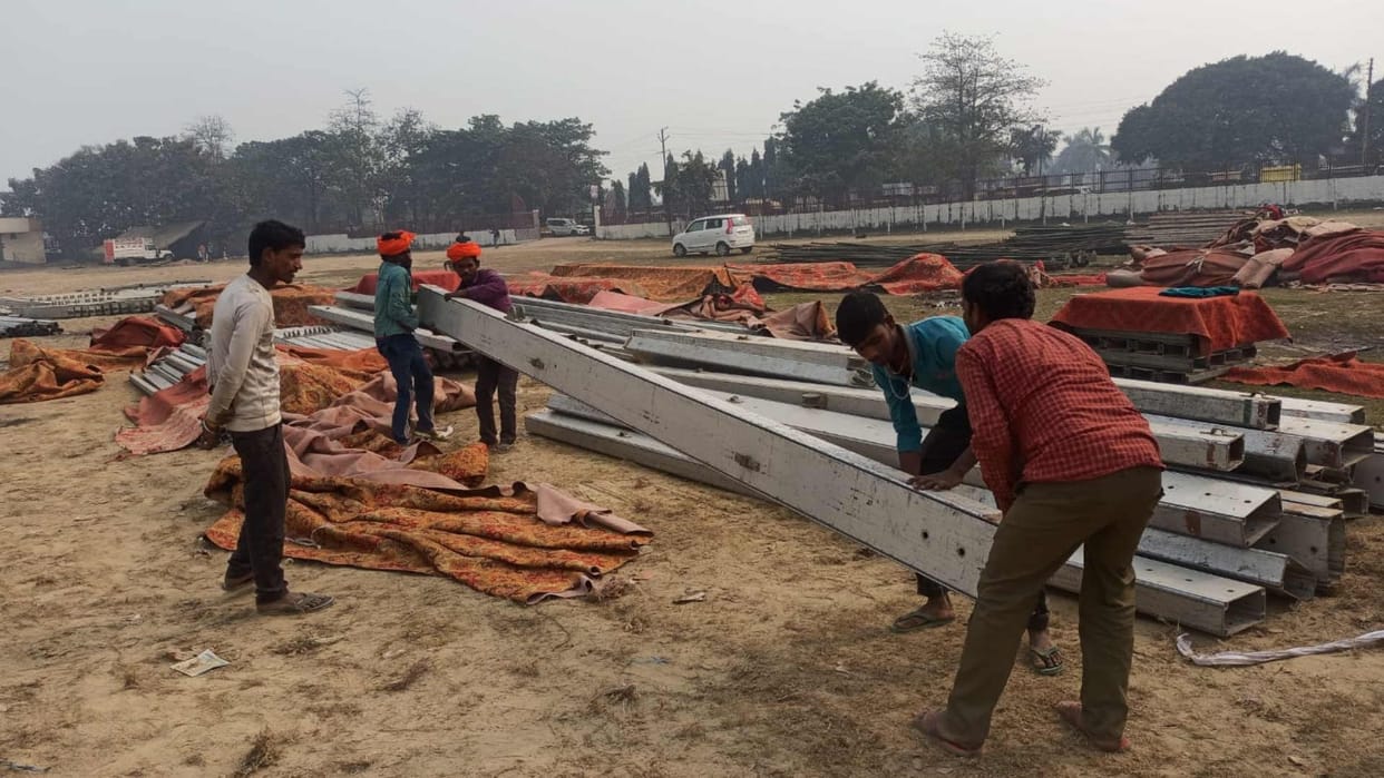 Gorakhpur Mahotsav Stage decorated 25 thousand people will be able to enjoy together