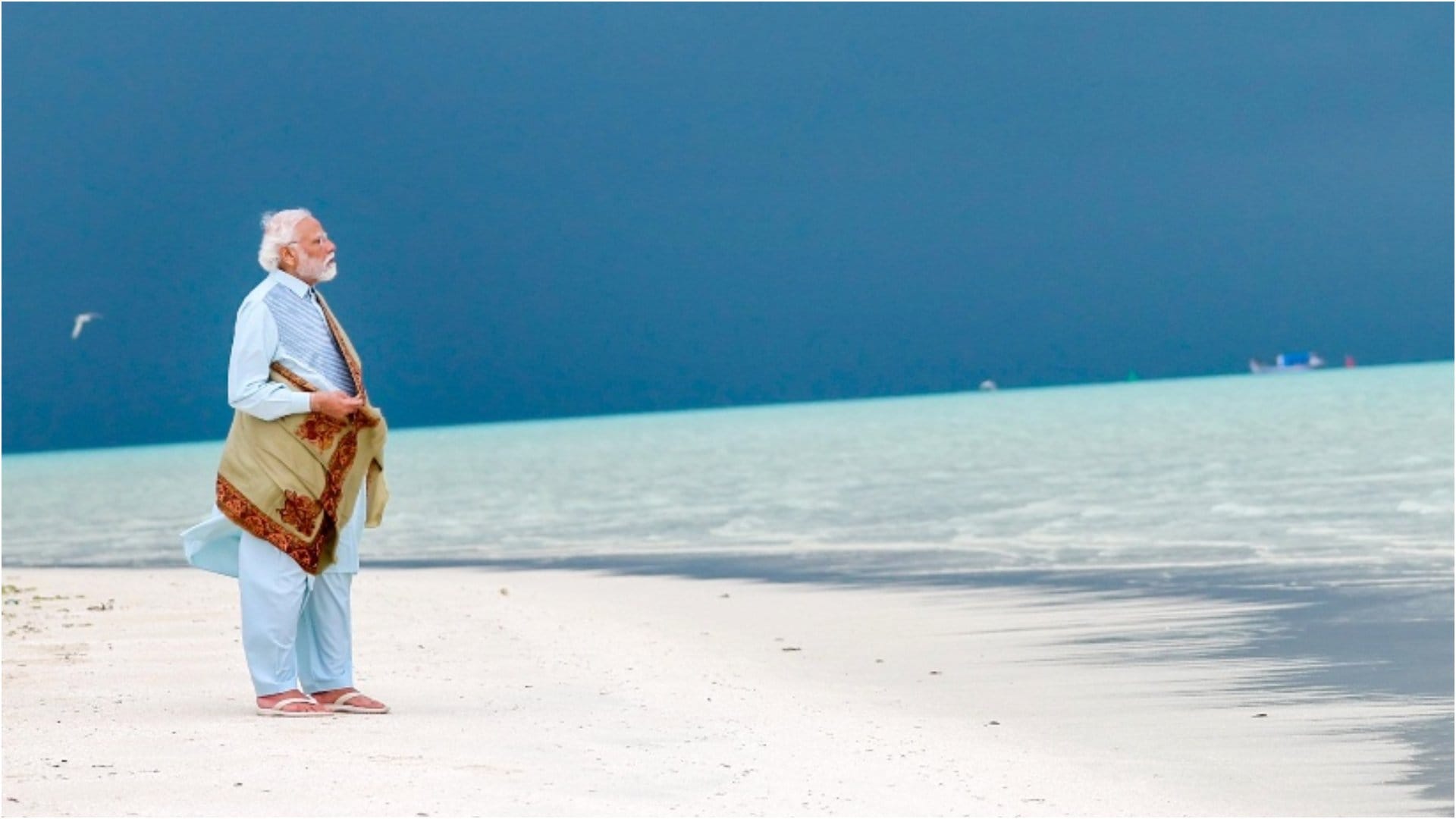 PM Modi arrived amid the natural beauty of Lakshadweep, shared mesmerizing pictures of the visit