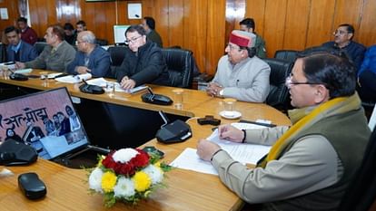 Dehradun: प्रदेश में हर साल मनेगा प्रवासी उत्तराखंड दिवस, एसीएस ने 15 दिन में पोर्टल तैयार करने के दिए निर्देश Migrant Uttarakhand Day will be celebrated every year in the state read all updates in hindi