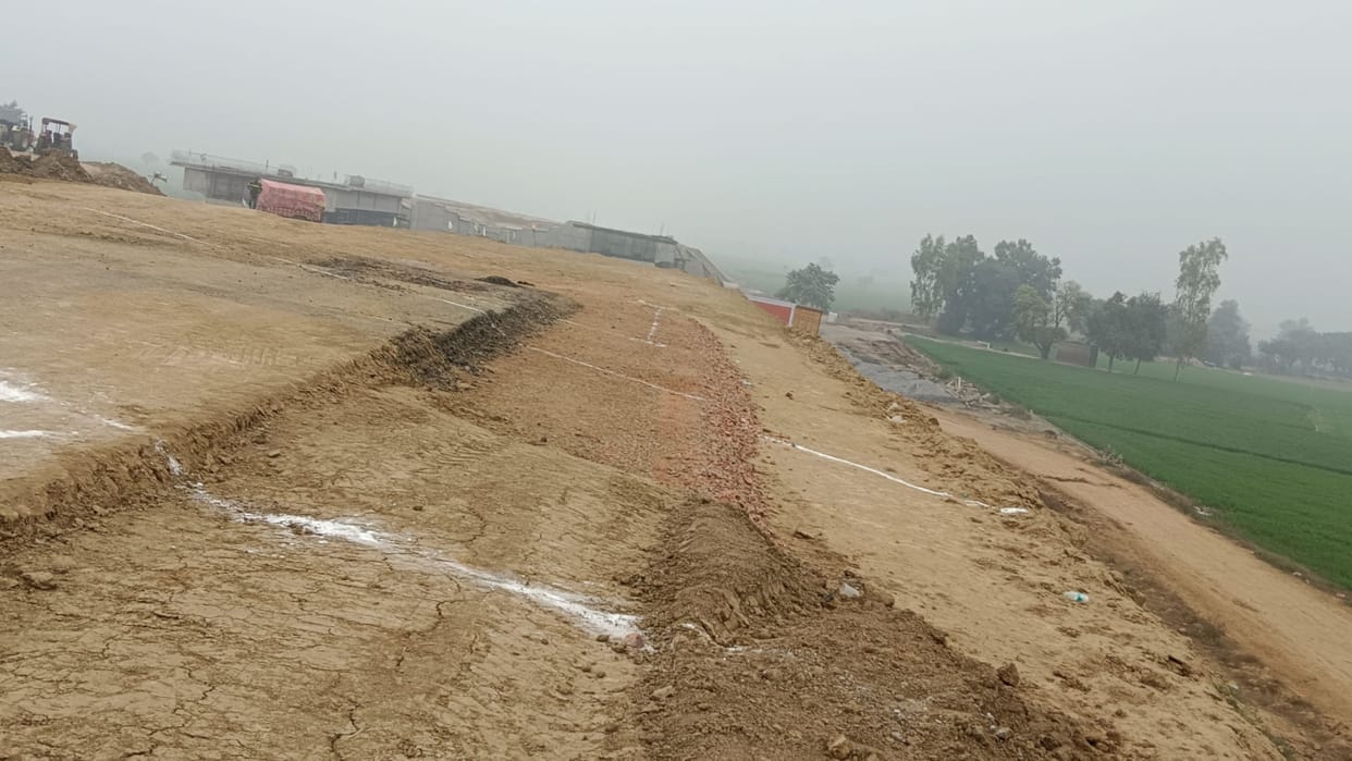 Kaithal: Preparation for construction of bridge between Kamalpur-Kithana village