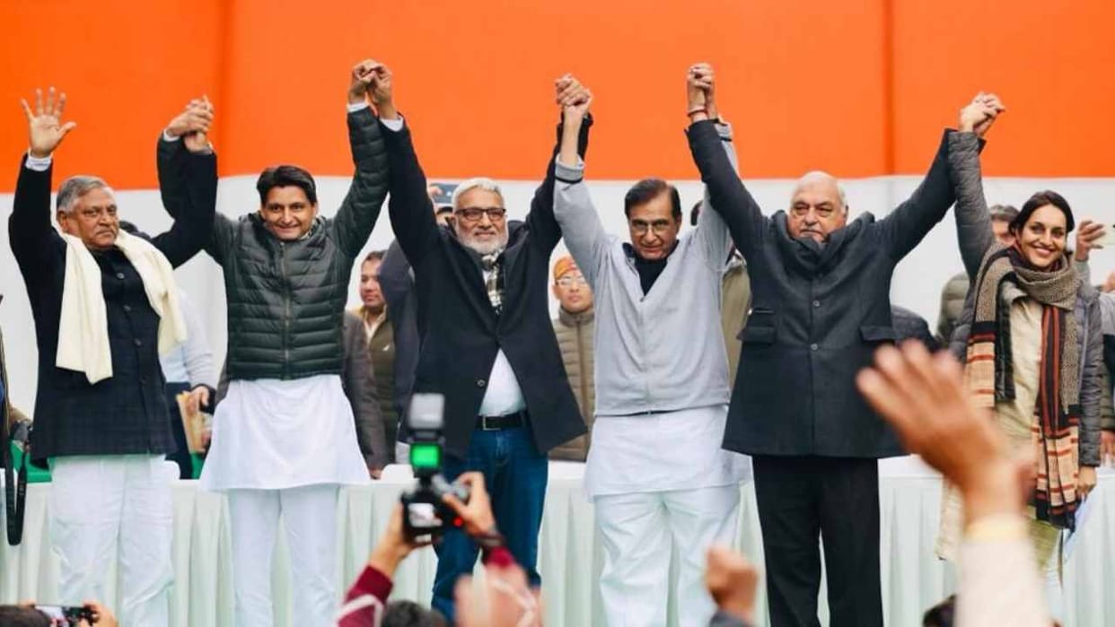 Former ministers Nirmal Singh and Chitra Sarwara join Congress