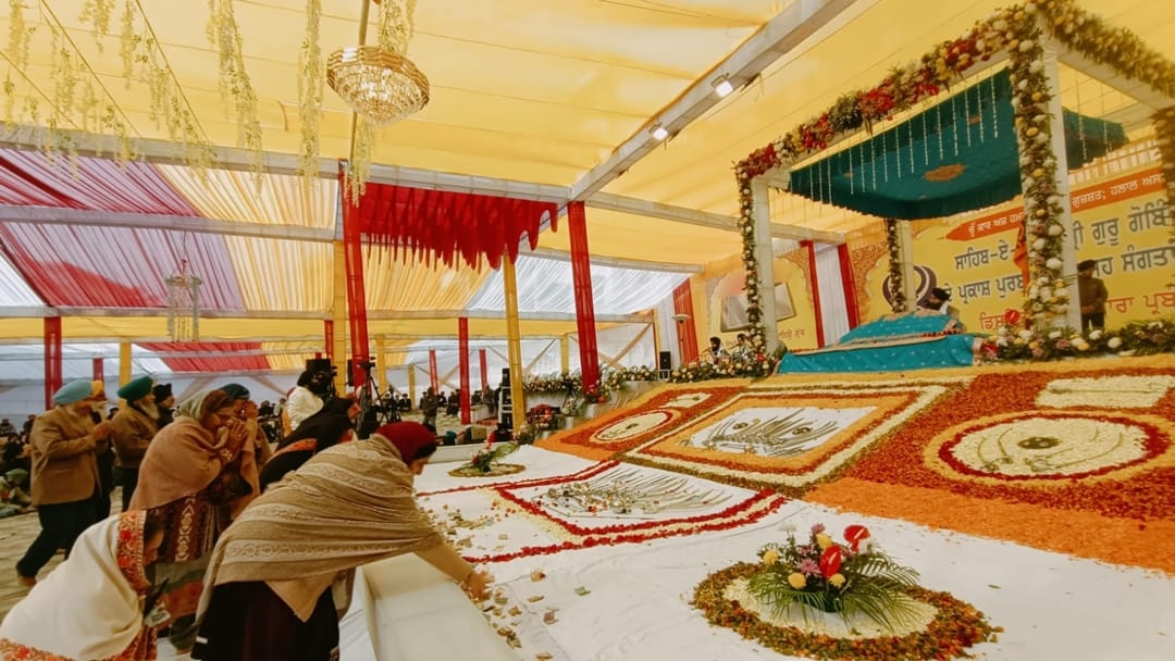 Prakash Parv of Guru Gobind Singh Ji being celebrated in Jammu