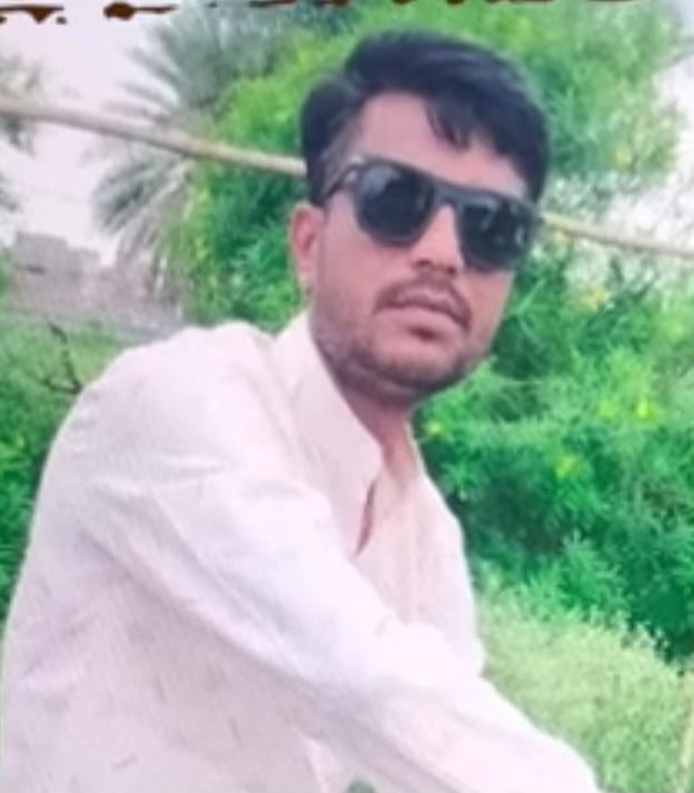 Bhopal News: Van driver dies of heart attack, but saves school children before dying