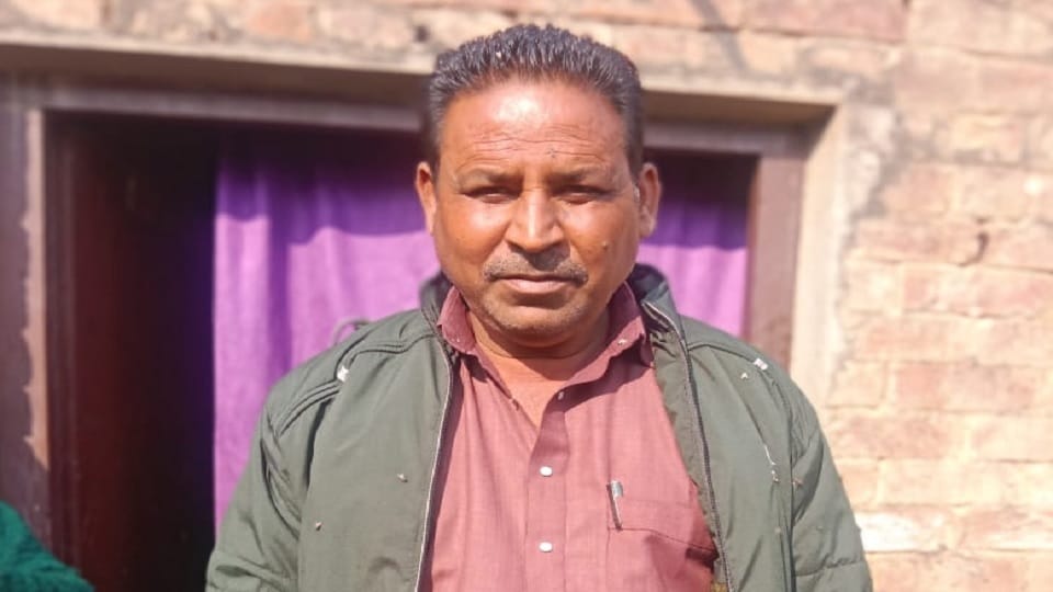Case of electoral rivalry, Panch entered house of Sarpanch and threatened him with revolver In Ambala