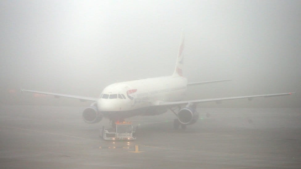Fog wreaks havoc in UP: Ten flights of Amausi Airport cancelled