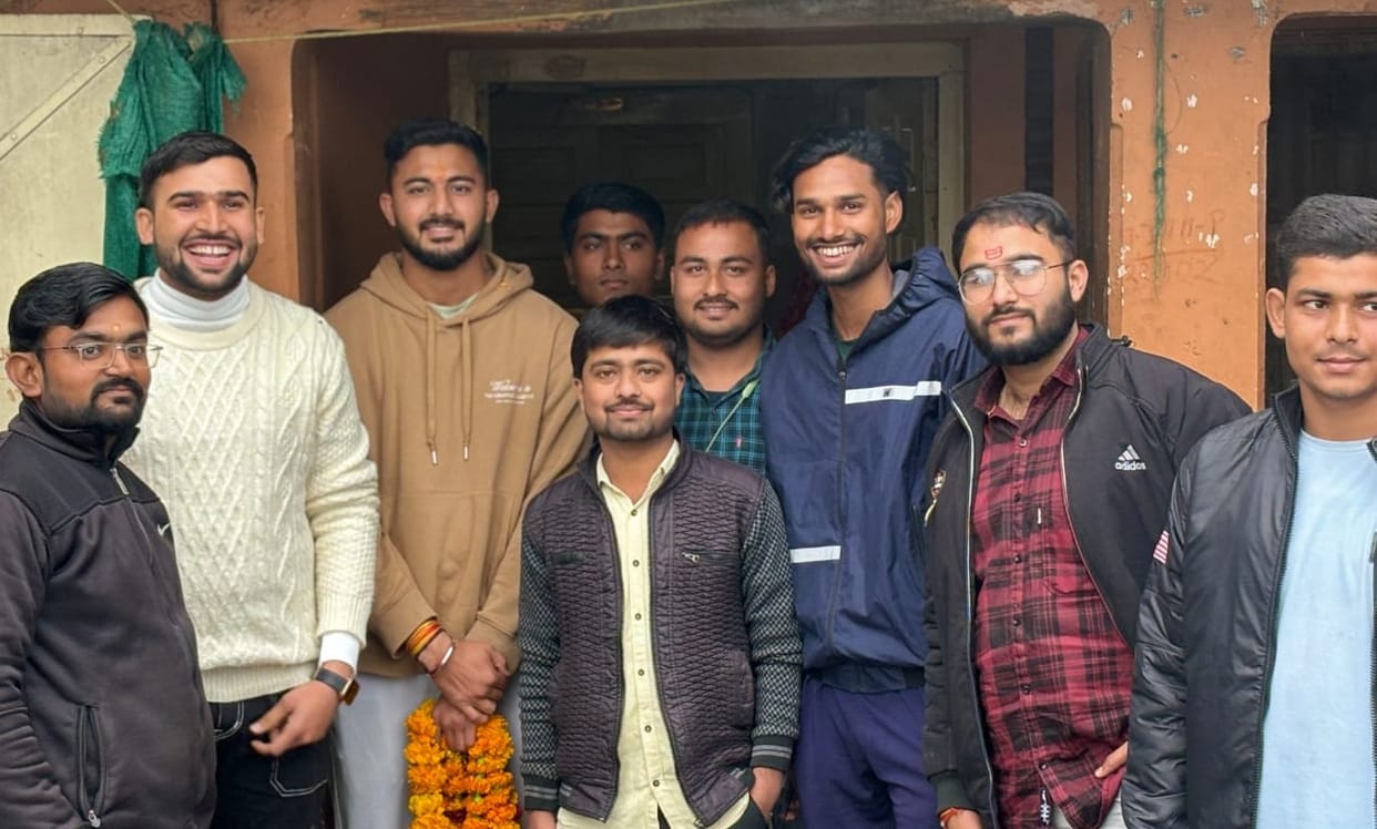 IPL 2024, Saurabh, selected in IPL, welcomed home, RCB has bought the young batsman for 20 lakhs
