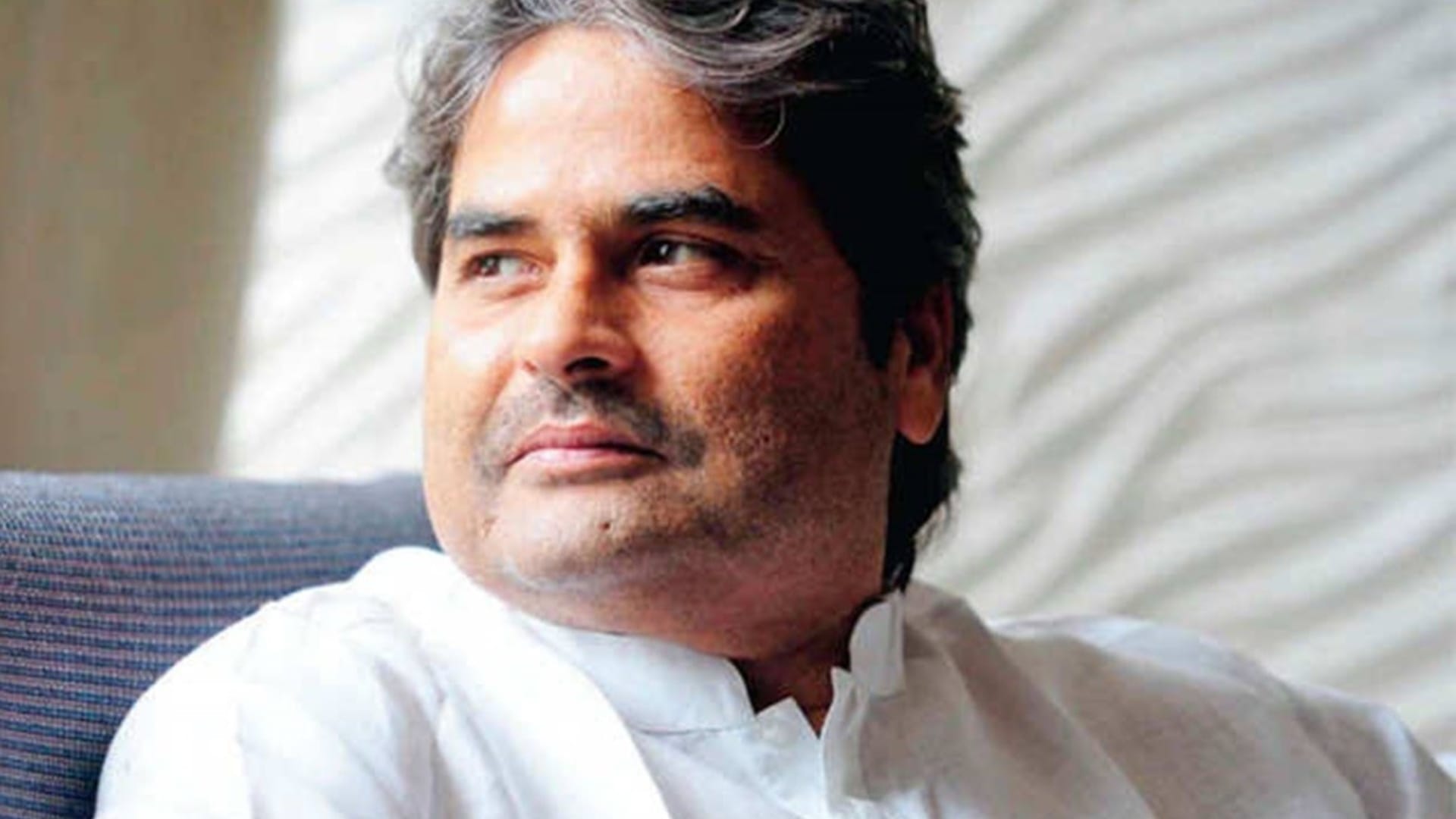 Dunki actor Shah Rukh Khan to work with Vishal Bhardwaj reports Khufiya director wants to do film with him