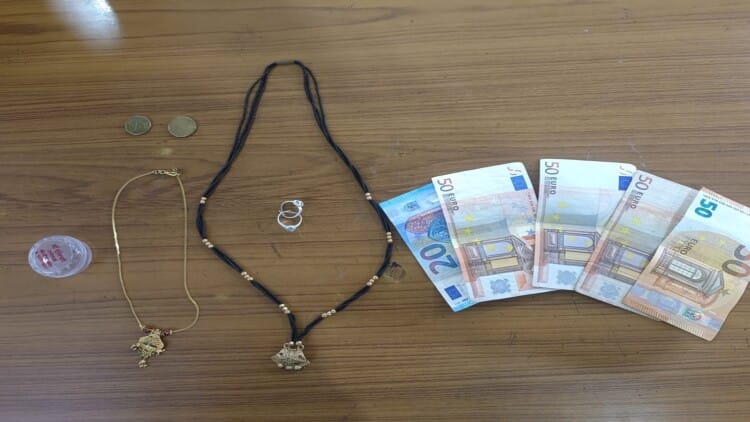 Raipur Crime: सुने घर में चोरों ने बोला धावा; फॉरेन करंसी और जेवरात लेकर हुए फरार, पुलिस ने दोनों को दबोचा