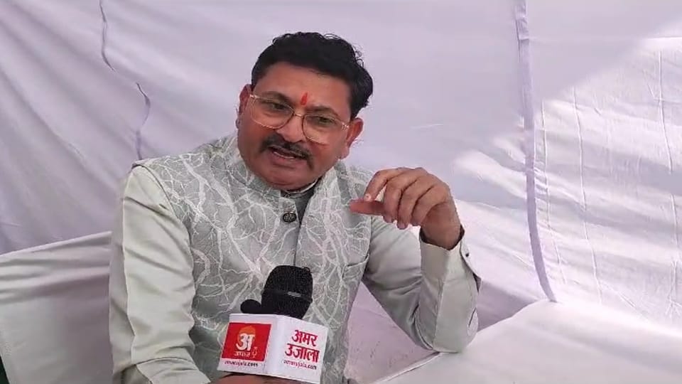 Amar Ujala Jyotish Mahakumbh: Signature and mobile number also tell your present and future Acharya Sandeep In