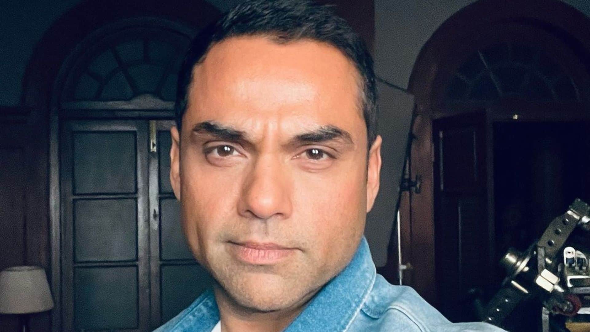 Abhay Deol said Bun Tikki Dare To Dream Big he shared a picture with co star Zeenat Aman and Shabana Azmi