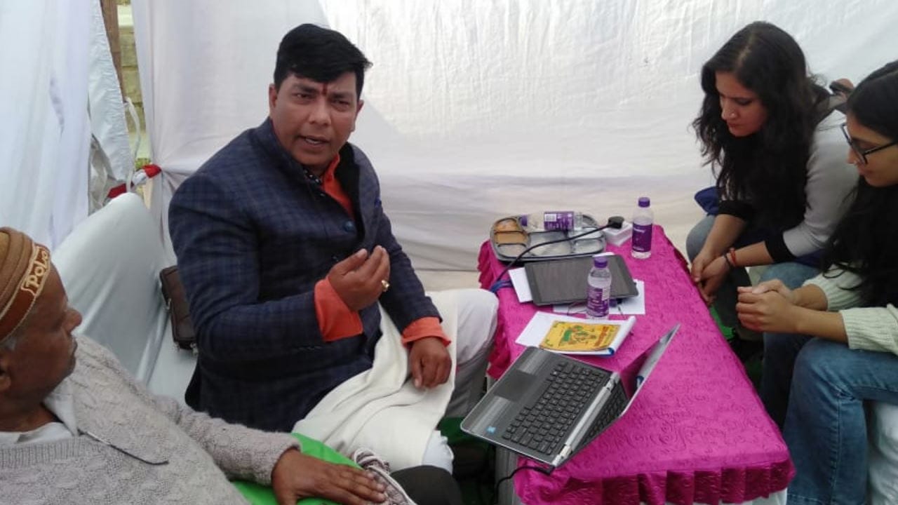 Amar Ujala Jyotish Mahakumbh in Dehradun today Governor inaugurated Two days Free consultation Watch Photos