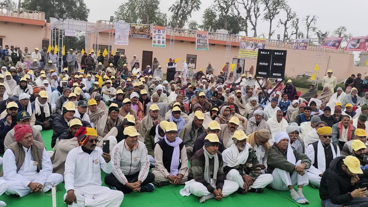 Haryana: Mahapanchayat held in village Basai regarding Ahir Regiment