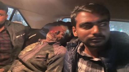 Seeing injured old man lying on road in Mainpuri MP Dimple Yadav stopped convoy and sent him to hospital