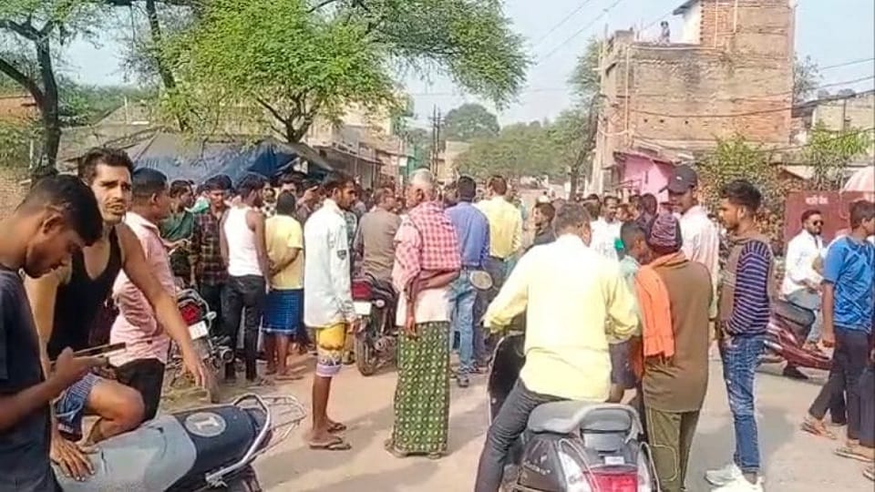 नाराज परिजनों ने किया चक्काजाम