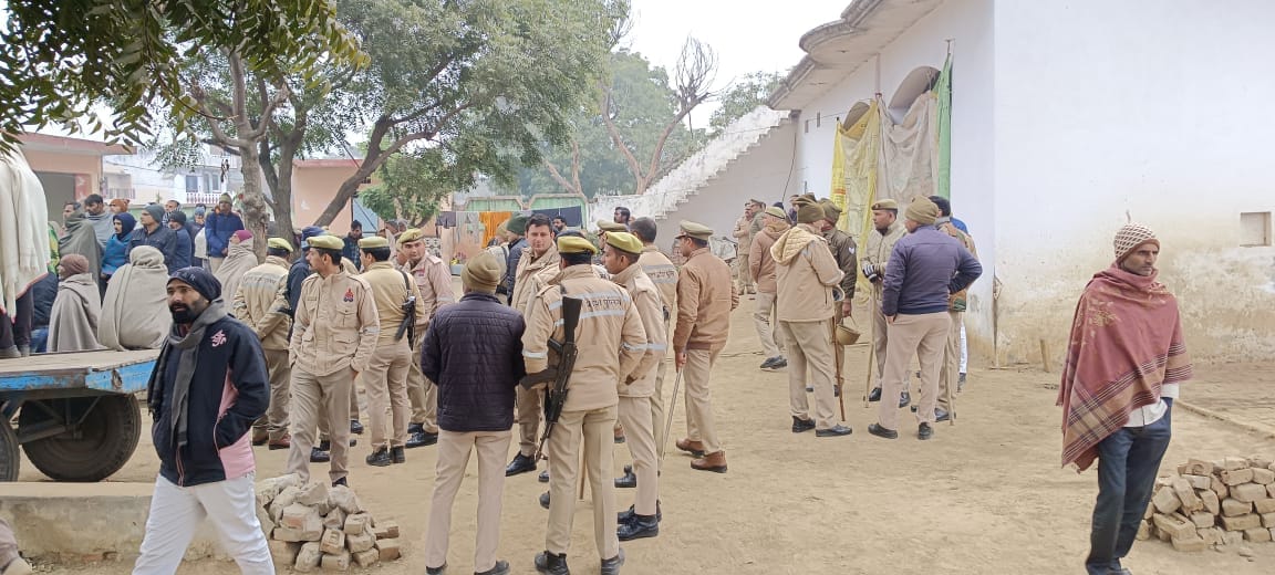 Meerut Farmer Death Case: Victim family members angry against officials and refuse to perform last rites