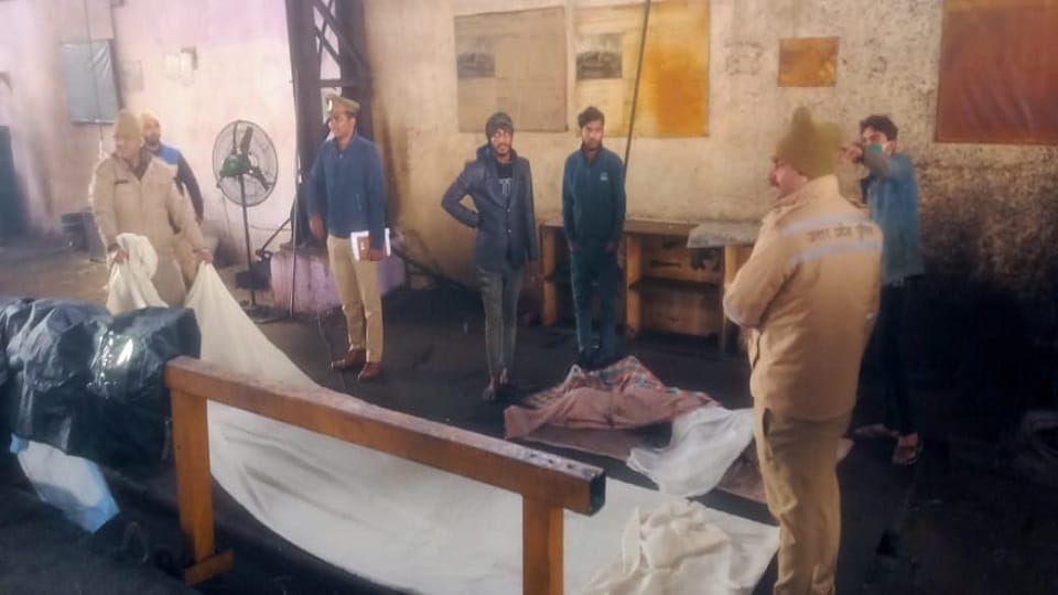 Death of a laborer burnt in Salasar factory in Ghaziabad
