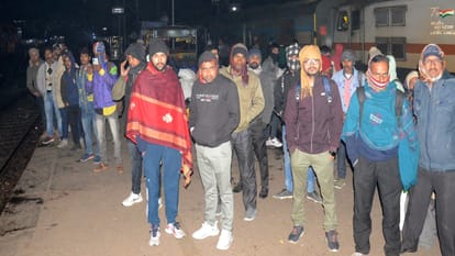 Panic spread due to goods train derailment at Bareilly Junction