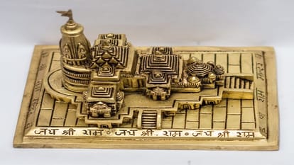 Ram Mandir: देश भर में छा रहीं राम दरबार, राम मंदिर, हनुमान जी की मूर्तियां, ऑर्डर पूरे करने में लगे कारोबारी Ram Darbar, Ram Mandir, Hanuman ji idols are becoming popular all over the country