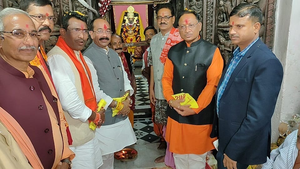 CM participated in Rajim Jayanti Mahotsav messages given by Mata Rajim are beneficial for human life in Gariab