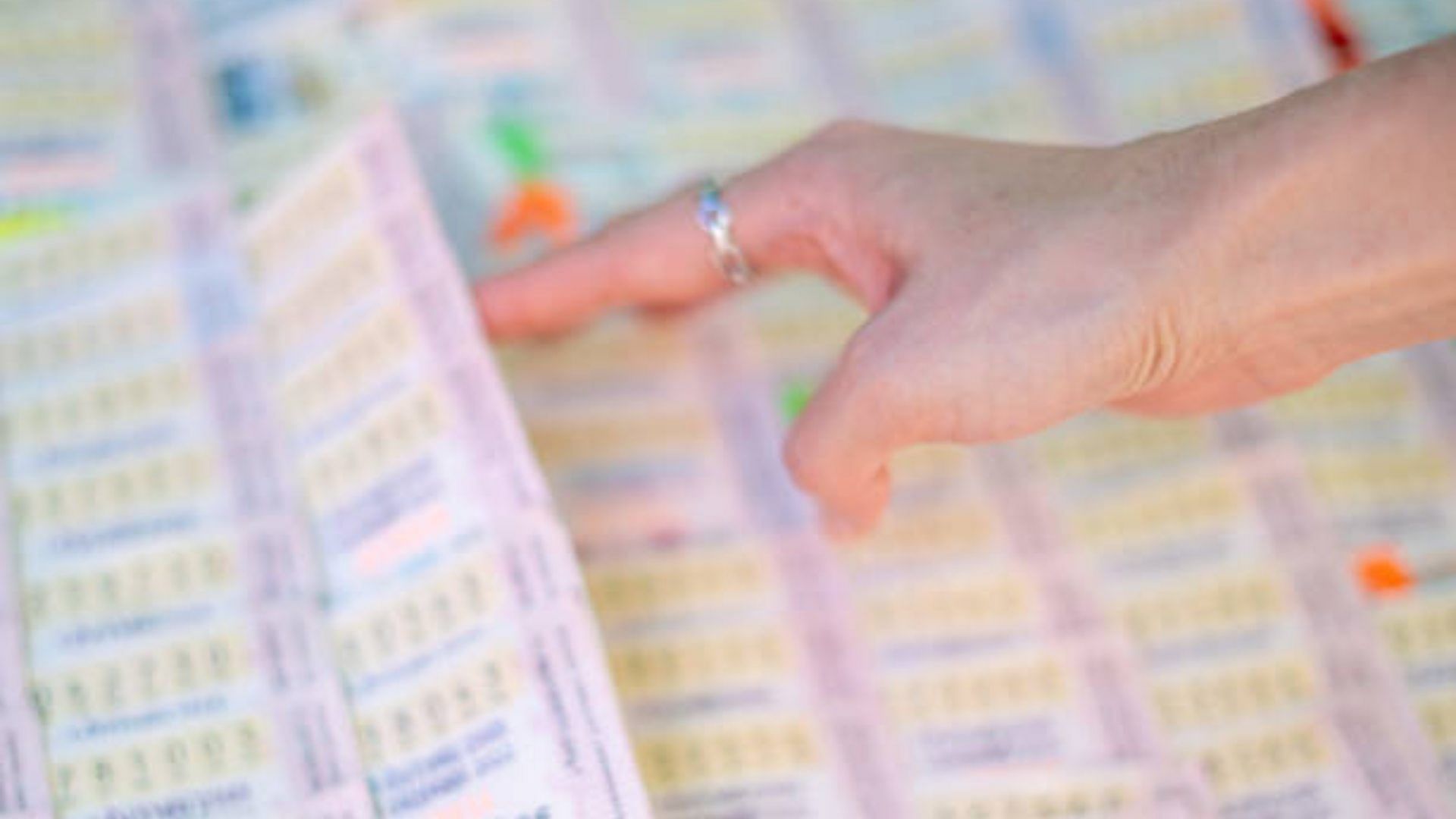 Uk Mathematicians Claim A Guaranteed Lottery Win Using Just 27 ...