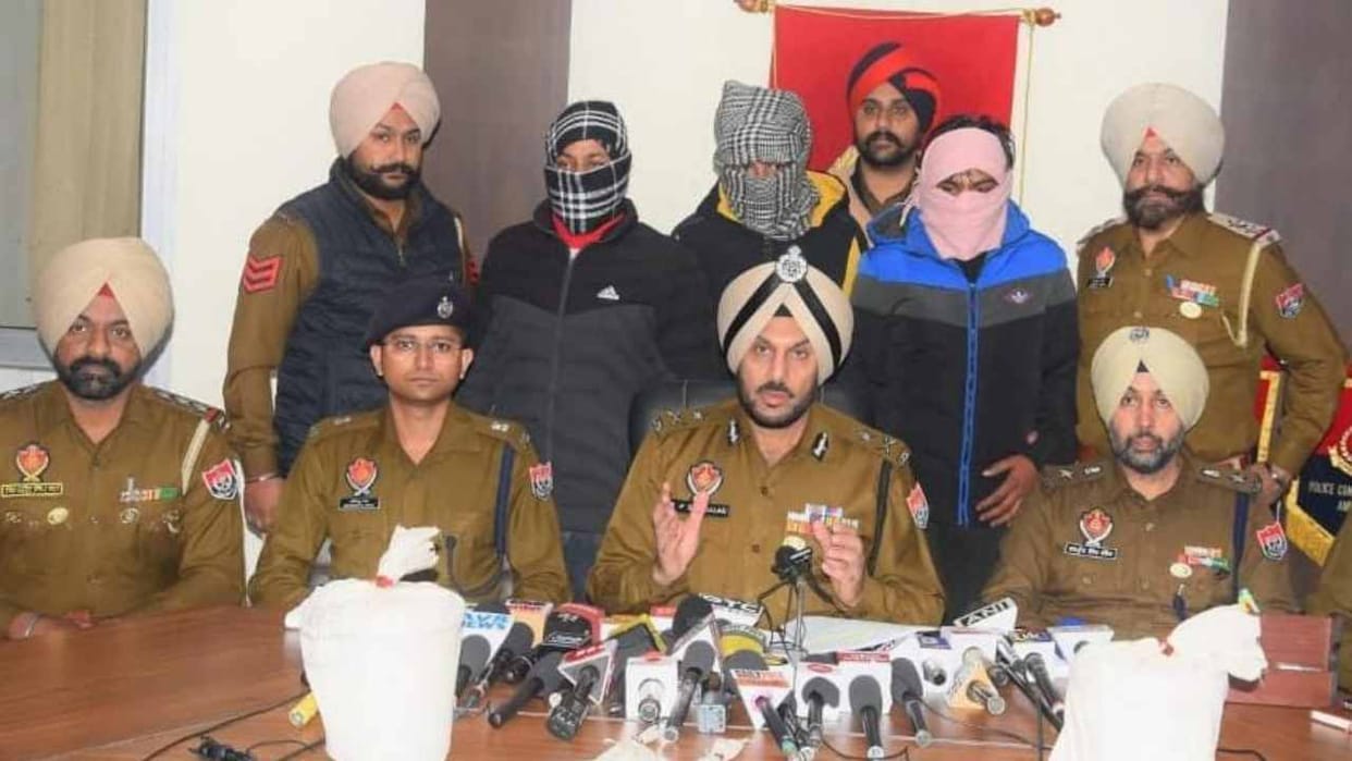 Three smugglers caught with three and a half kilos of heroin in Amritsar