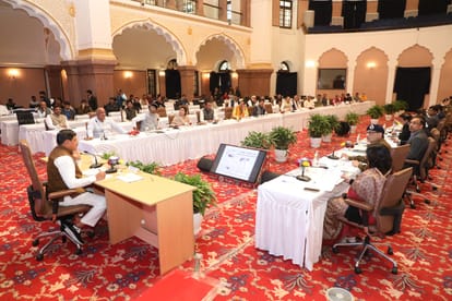 MP News: Campaign to resolve revenue cases from 15th, CM gave necessary instructions to officials in the revie