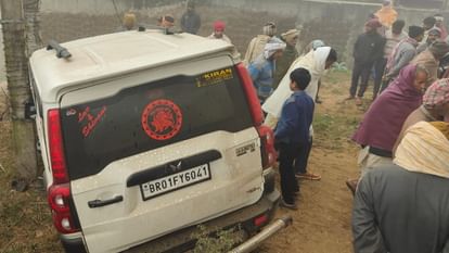Car collides with electric pole in Nalanda, one dead, another injured; 2 youths returning from birthday party