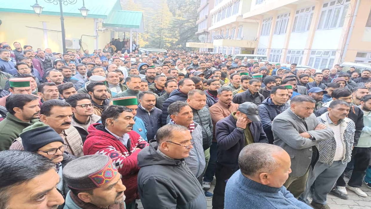 electricity board Employees protest outside headquarters in shimla