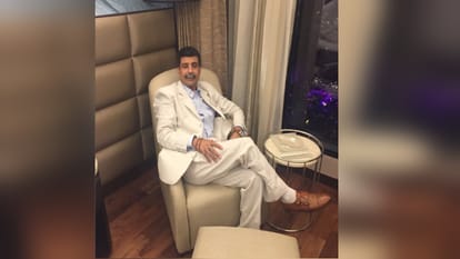 UP: Baddo carrying reward of five lakhs active on social media, targeted former DGP by posting on Instagram