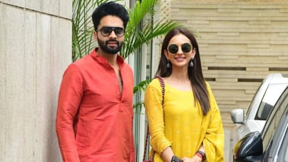 Rakul Preet Singh: सख्त नियमों के बीच सात फेरे लेंगे रकुल और जैकी, मेहमानों को नहीं होगी फोन रखने की इजाजत! Rakul Preet Singh and Jackky Bhagnani Marriage Actress To Opt For No Phone Policy At Their Wedding In Goa