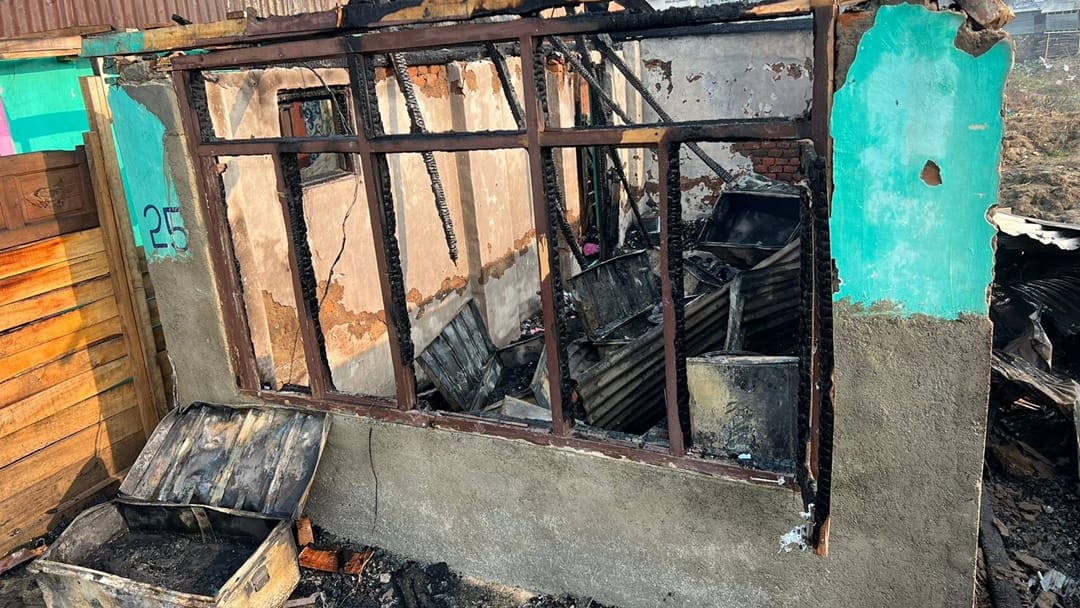 Several Houses Damaged in South Kashmir anantnag Fire