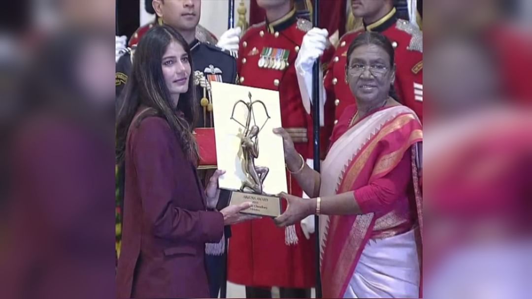 UP: Meerut only resident athlete golden girl Parul Chaudhary received Arjun Award