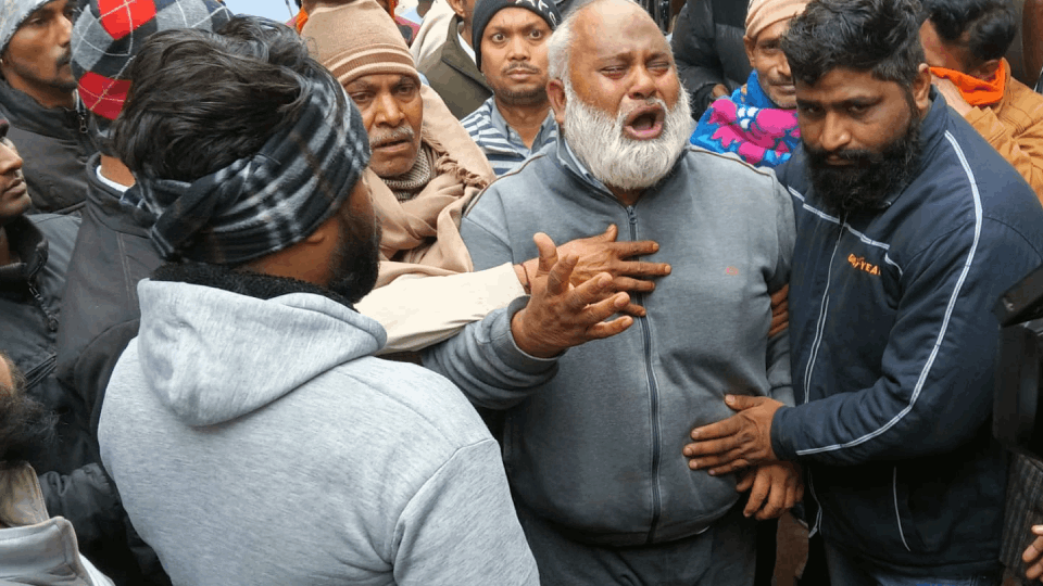 Tension over death of Bittu Bajrangi brother and police alert