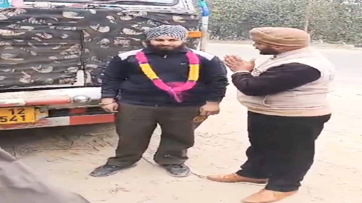Gandhinagar: BBN truck drivers are being garlanded in Punjab and Haryana.