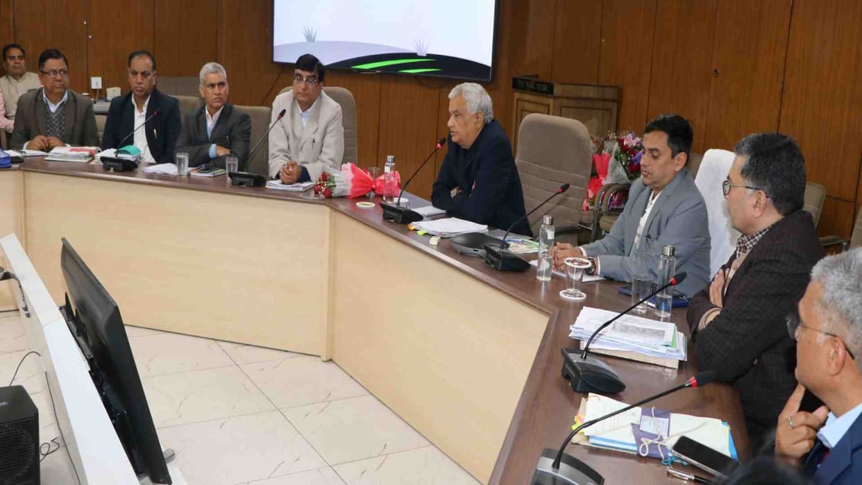 Minister Kirori Lal Meena held a meeting with officials in Jaipur.