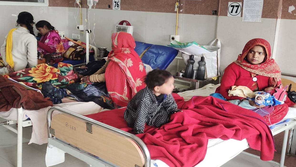 As effect of cold increases in Firozabad children are suffering from pneumonia