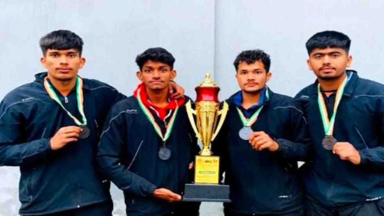 Rajasthan team won bronze medal in the 67th School National Handball Competition