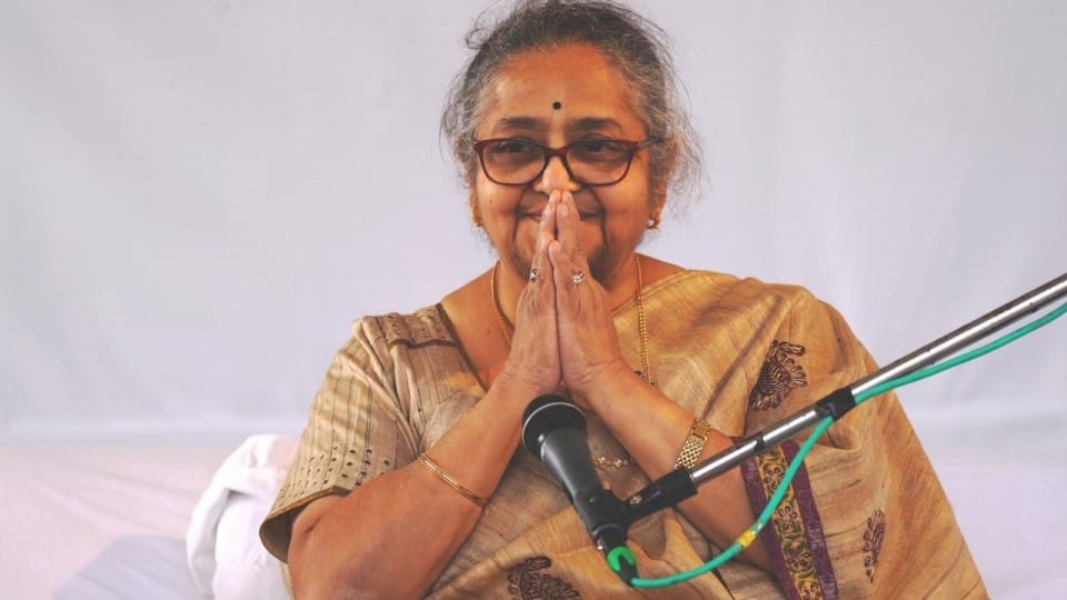 swadhyay parivar dadaji daughter jayshree talwalkar didiji event indore
