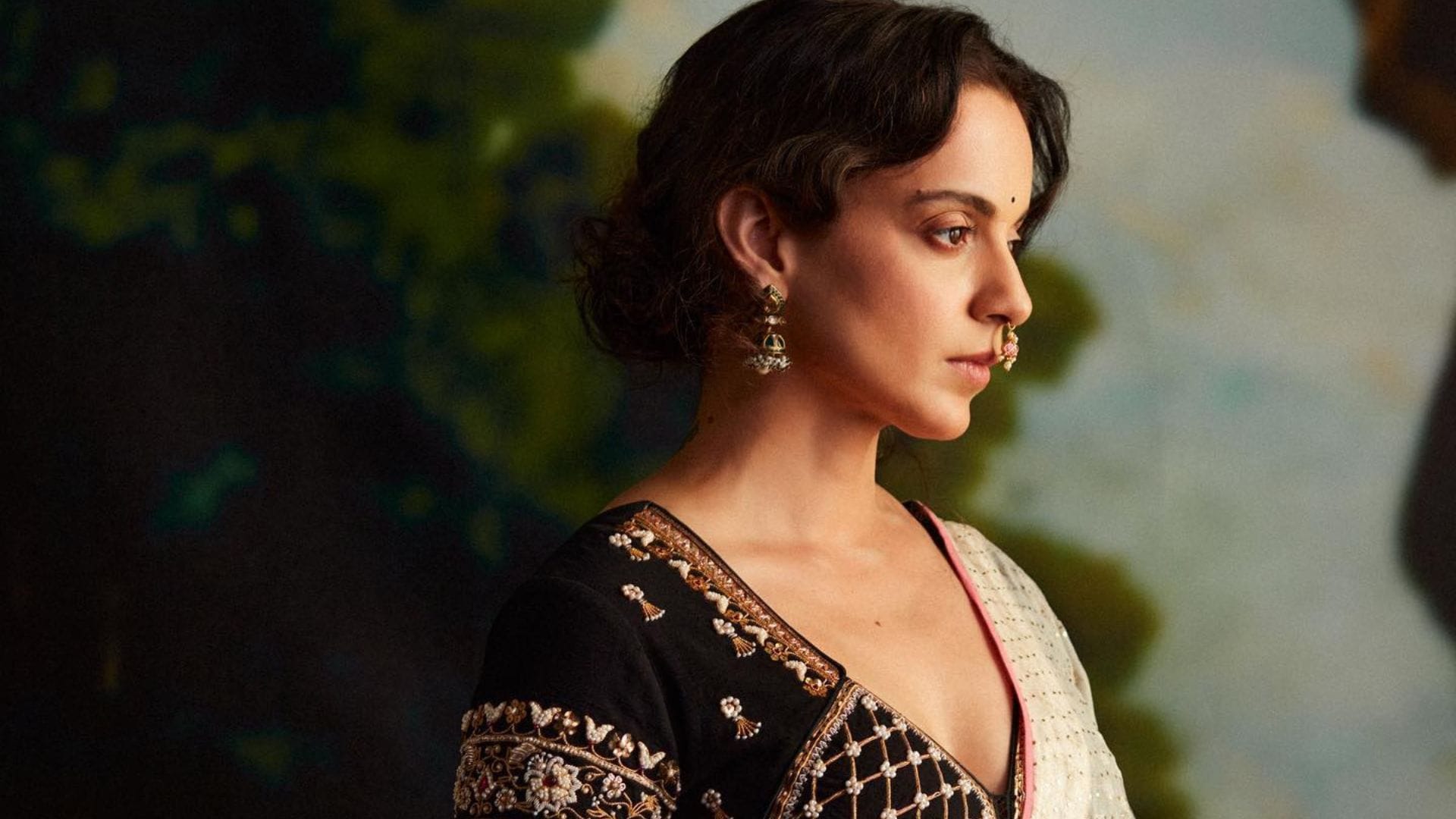 Kangana Ranaut did not understand the anti cheat bill deleted the post after giving wrong response