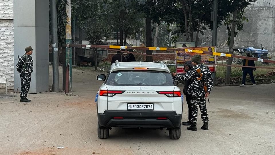 ED raids five places including land mafia sudhir Goyal s colony in Bulandshahar