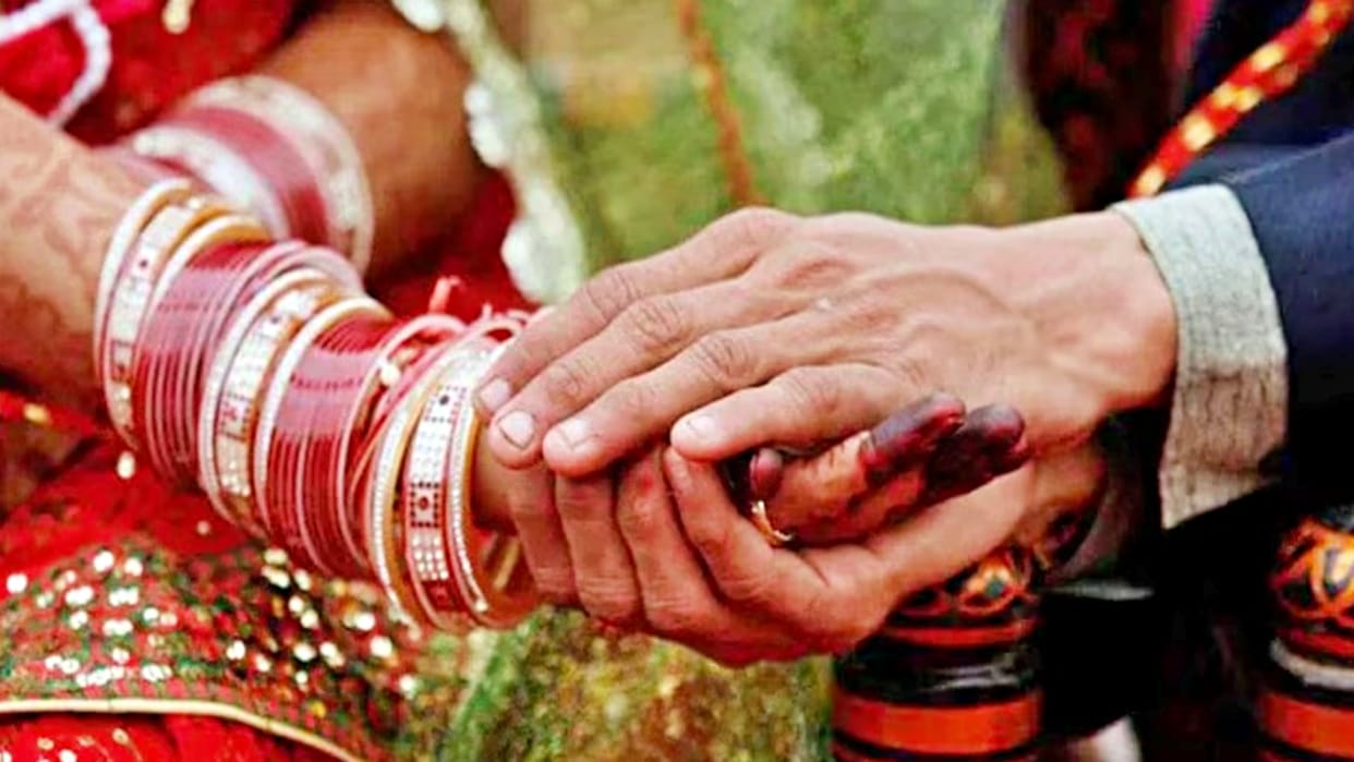 Gwalior News man looking for a wife at age of 80 became a victim of fraud
