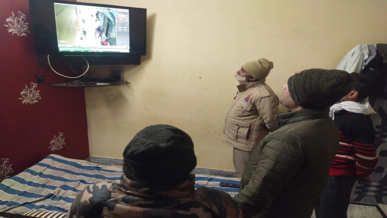 Crooks have shot a youth in Lisarigate in Meerut district