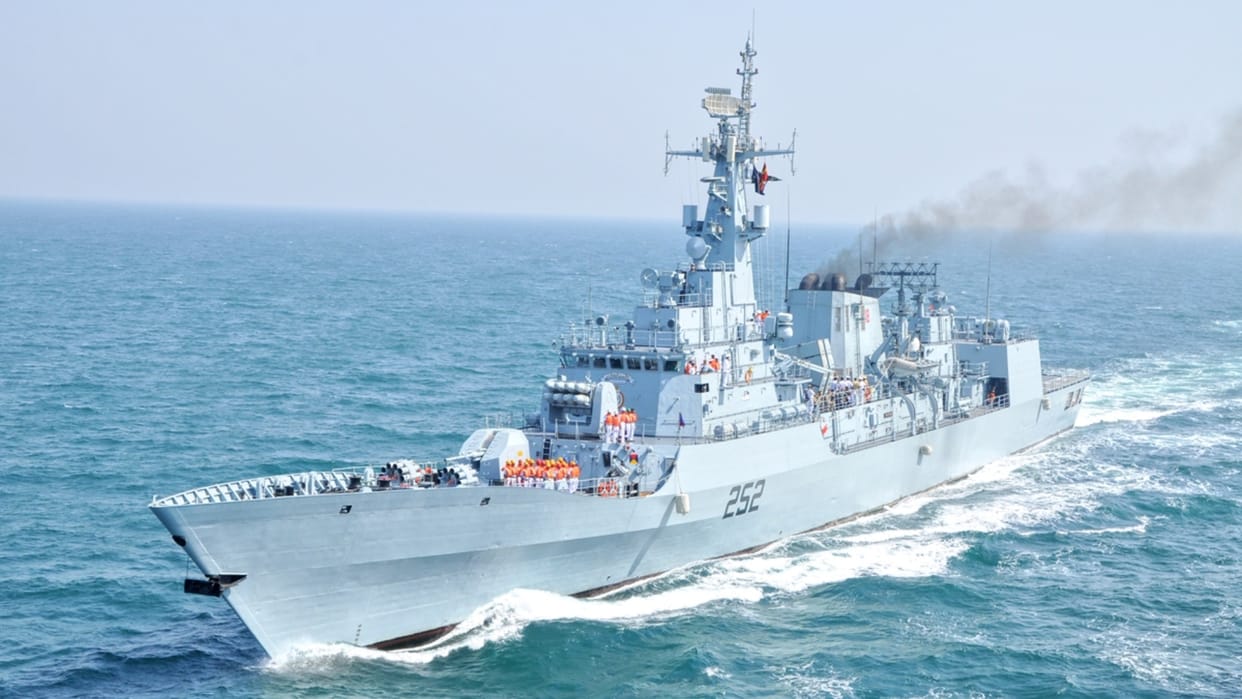 pakistan navy deploy ships in arabian sea said not aimed to helping any country against houthi rebels
