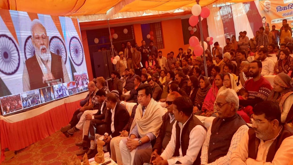 PM Modi asked many questions to architect Lakshmi Prajapati