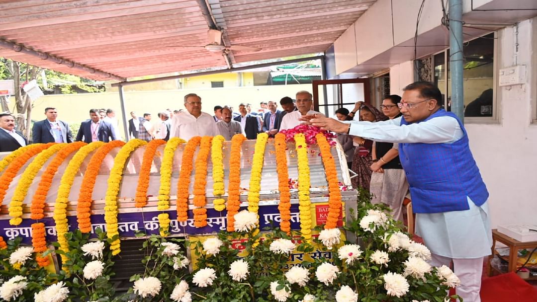 Chhattisgarh news: CM Vishnudev reached Patan Sadan; Tribute to Nandkumar Baghel, Raman, Arun and Singhdeo pr