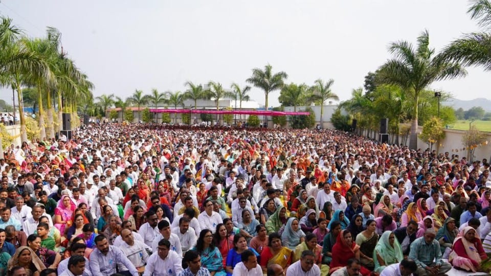 swadhyay parivar dadaji daughter jayshree talwalkar didiji event indore
